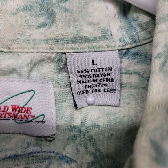 World Wide Sportsman shirt Men's Large Button Shirt Fish Print Short Sleeve - Picture 3 of 8